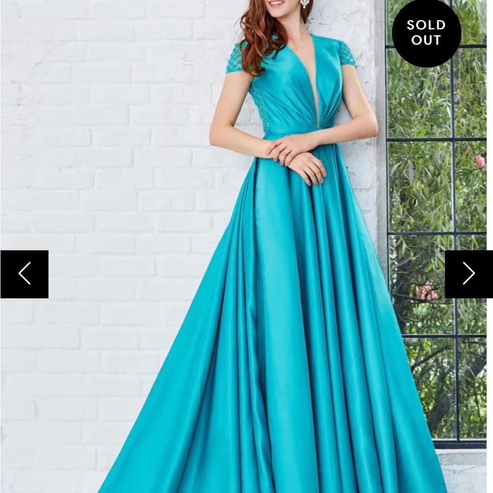 size 8 Angela & Alison gown